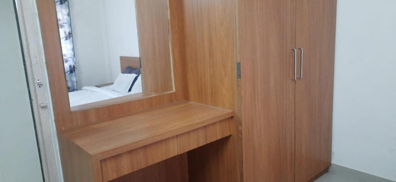 Swanky Sojourns Homestay 2Bhk 戈尔哈布尔 外观 照片