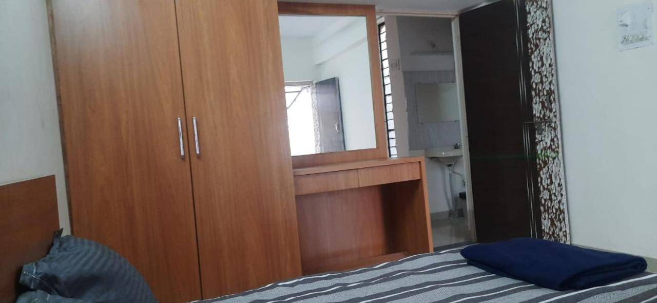 Swanky Sojourns Homestay 2Bhk 戈尔哈布尔 外观 照片